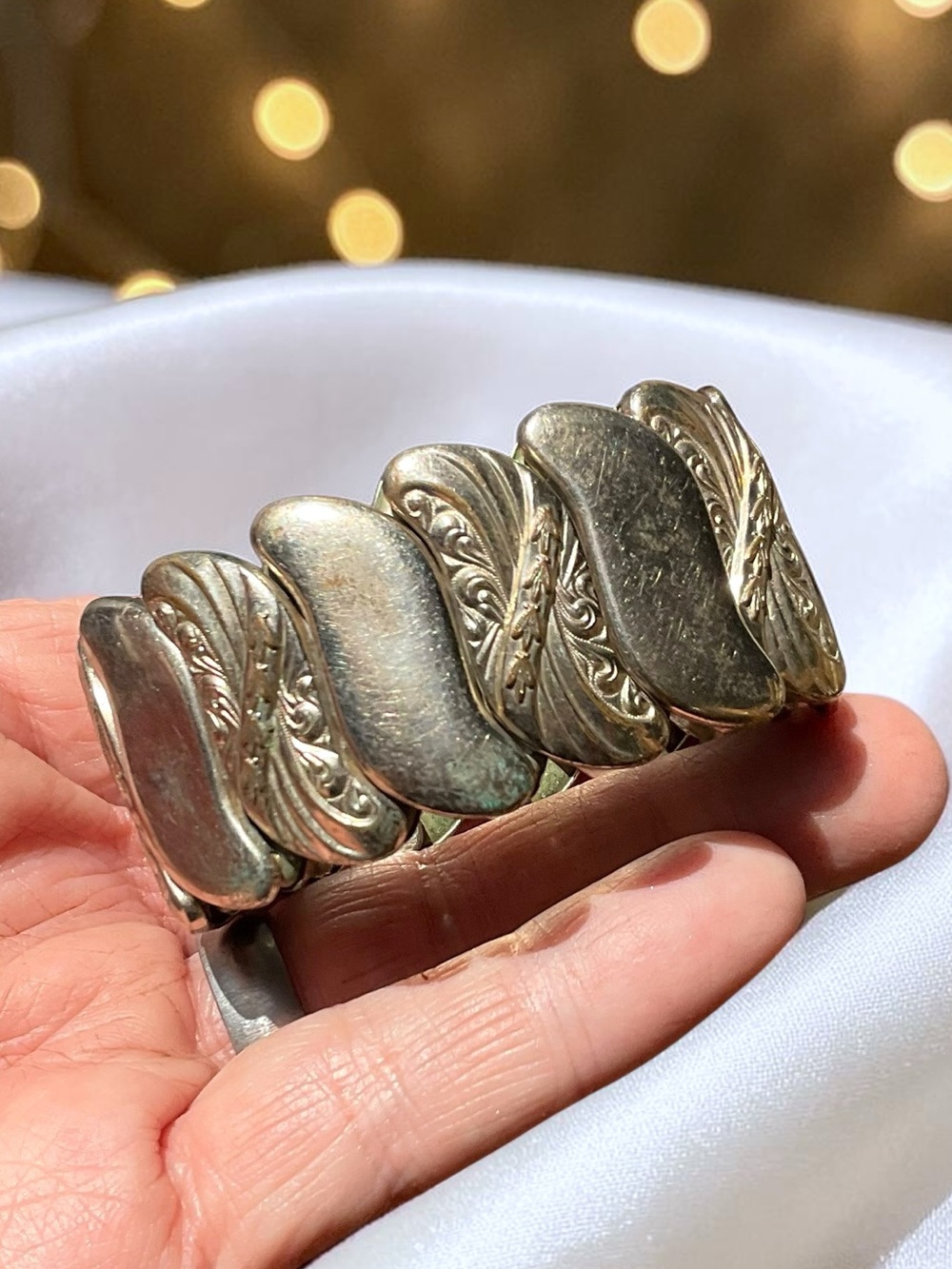 🌺Vintage Bugbee & Niles Expansion  Bracelet
